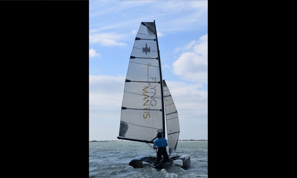 Flying Mantis downwind non foiling